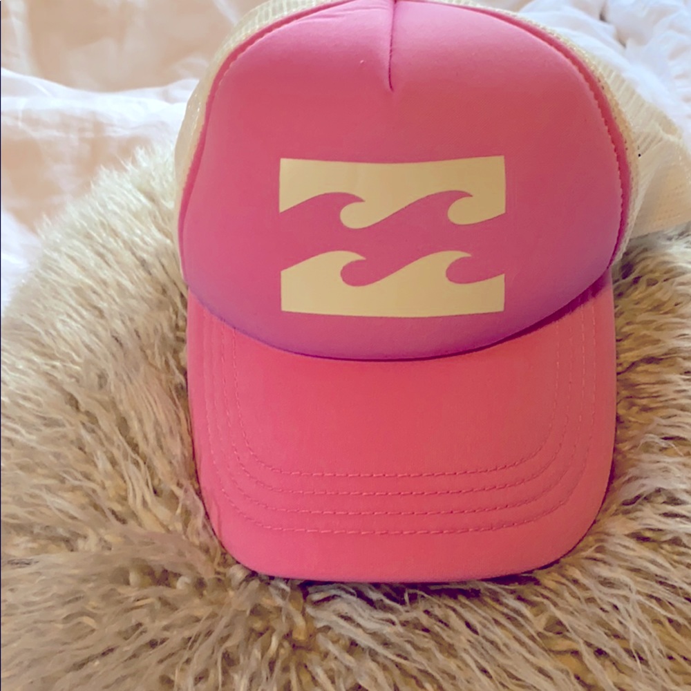 Billabong trucker hat pink